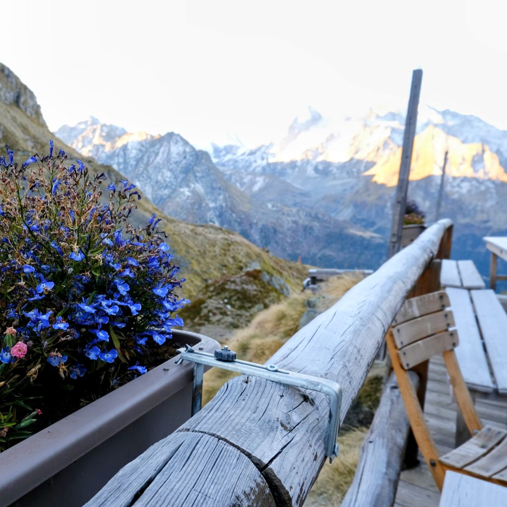 hiking-haute-route-Prafleuri-Hut