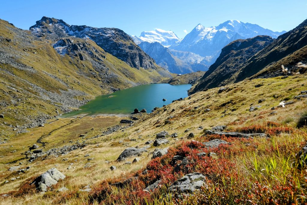 hiking-haute-route-Verbier-Louvie-Hut-2